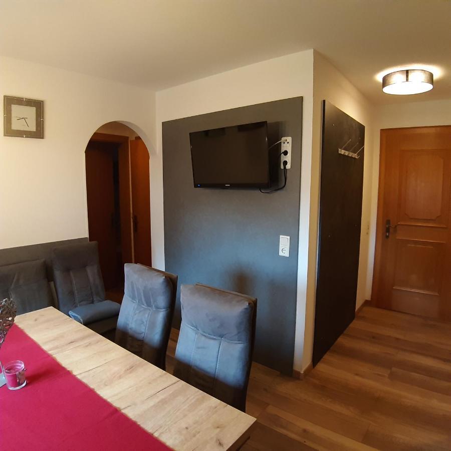 Haus Waldfriede Apartment Sankt Leonhard im Pitztal Exterior foto