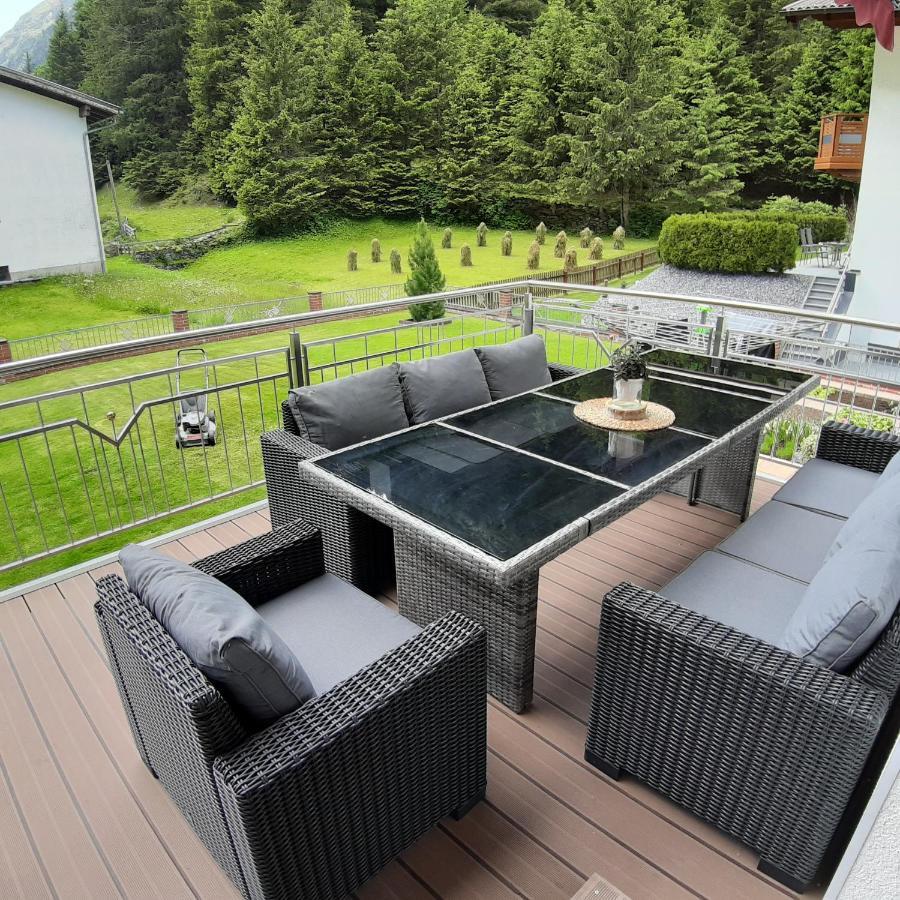 Haus Waldfriede Apartment Sankt Leonhard im Pitztal Exterior foto