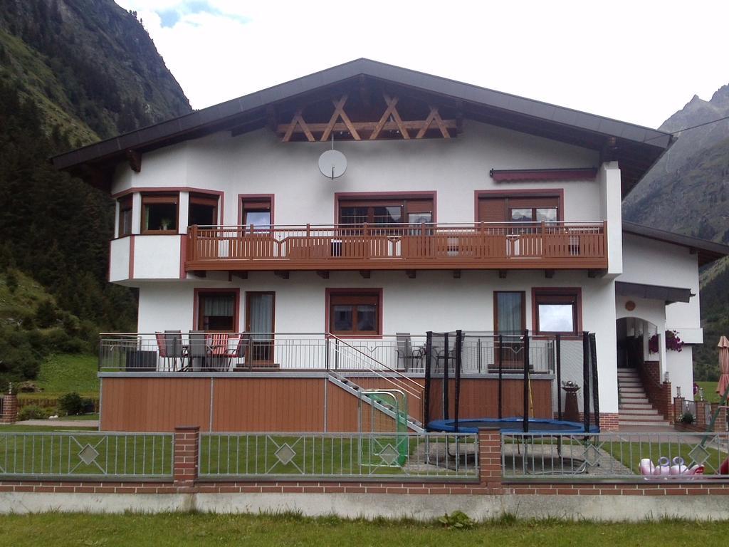 Haus Waldfriede Apartment Sankt Leonhard im Pitztal Exterior foto