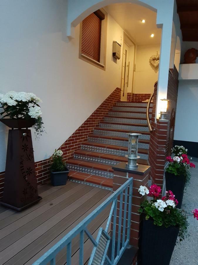 Haus Waldfriede Apartment Sankt Leonhard im Pitztal Exterior foto